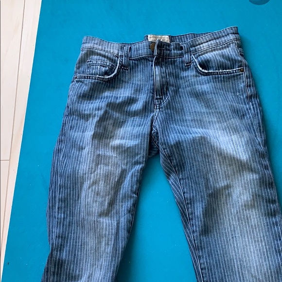 Jeans - Picture 2 of 3